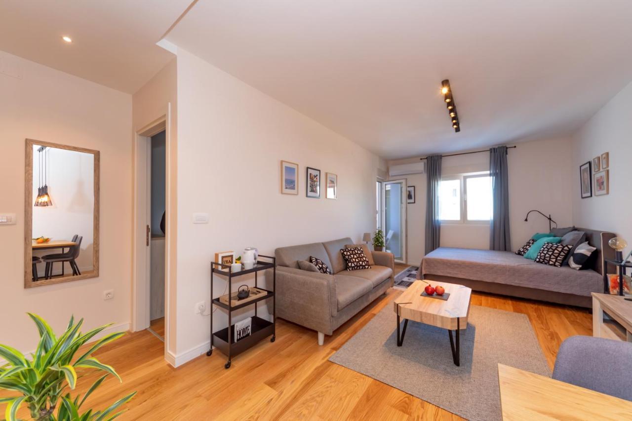 Les appartements Privés Bar Esterno foto